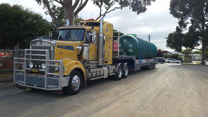Underground tank installation