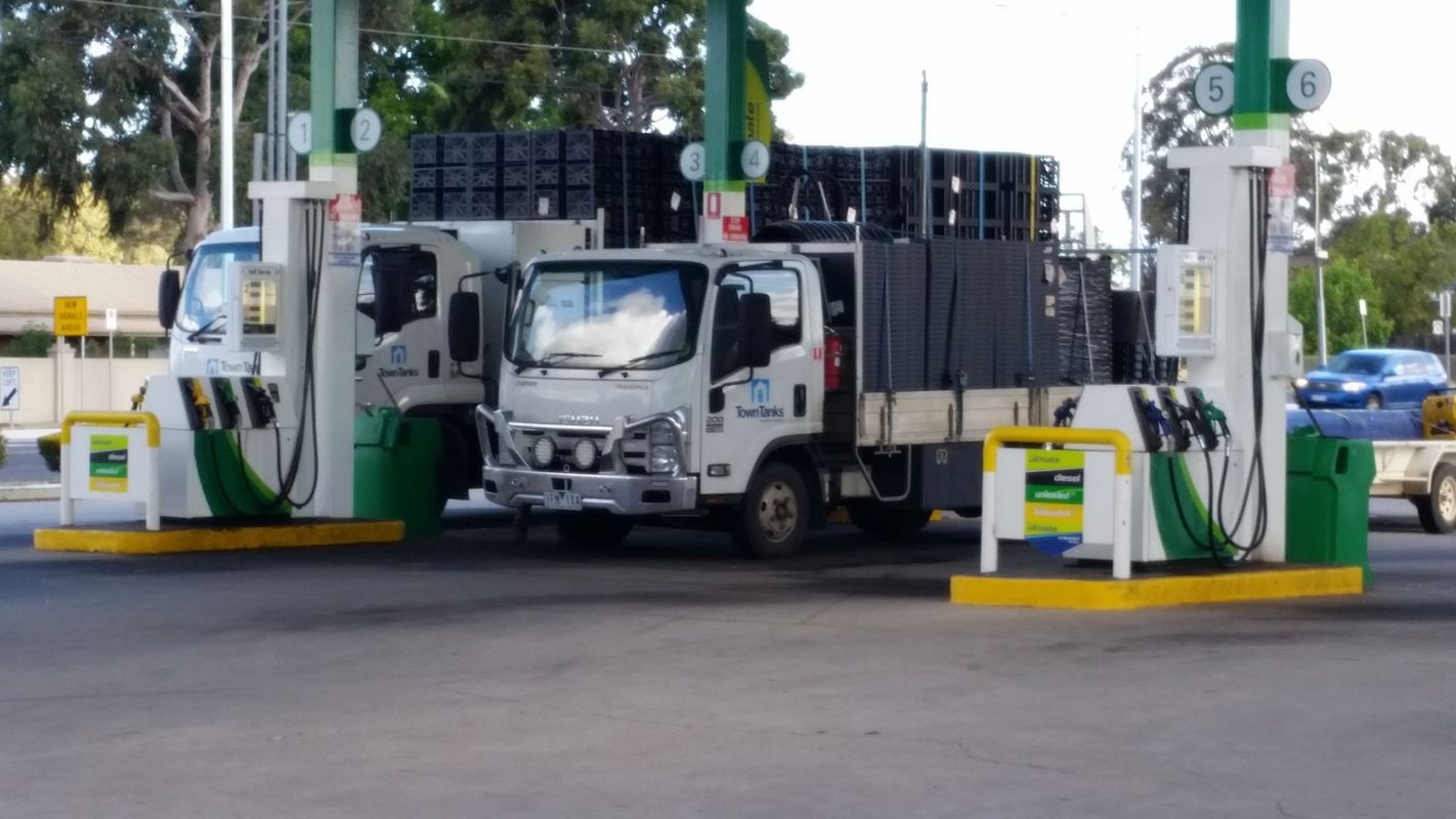 Underground tank installation